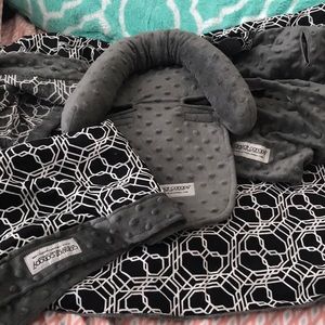 Car seat cover with canopy